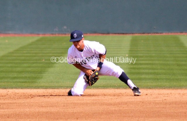 Jeff Stephens smothers a ball at second.