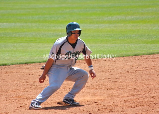 Mason Morioka takes an aggressive lead off second base.
