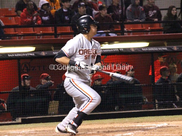 Michael Conforto singles to left field.