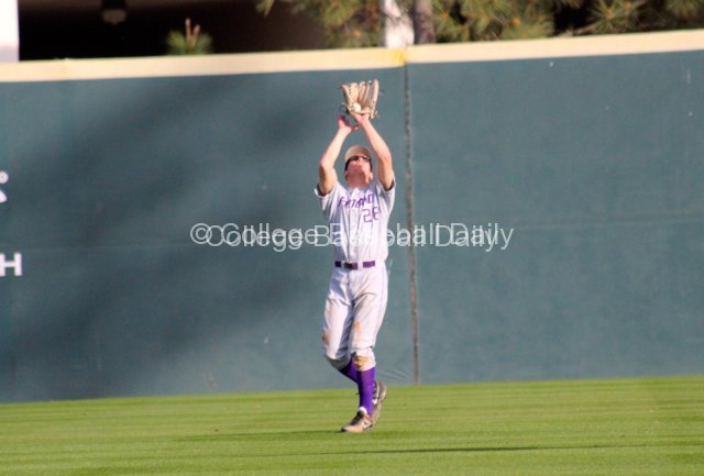 Chet Thompson makes a catch in right field.