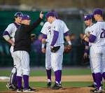WashingtonBaseballHuddle